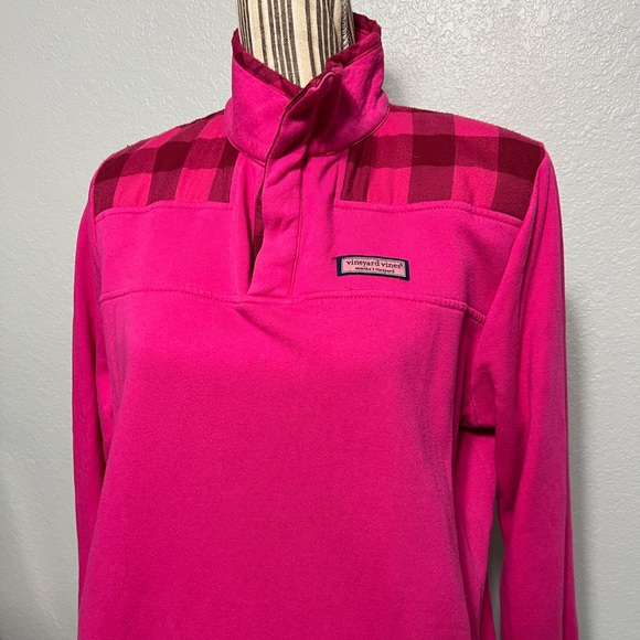 Vineyard Vines | pink shep shirt plaid shoulder design small pockets button neck - Picture 8 of 16